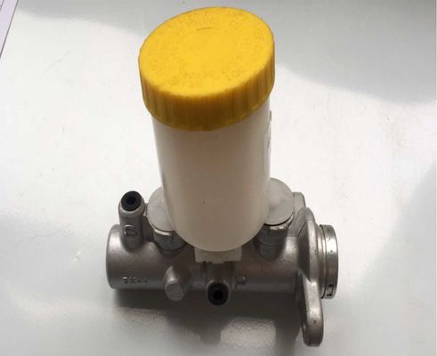 OEM 46010-25g00 Zylinder ASSY OEM # 46010-25G00 Bremsmastersilinder 46010-25G00 Passt zum Abholen (D21) 2.4 2.5 2.7 4WD Bremsmastersilinderpumpe 46010-25G00 Für Nissan Navara Pickup 1986-2008