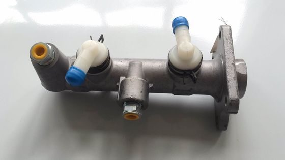 47201-36390 47201-36410 Bremsmastersilinder 47201-36390 Fits FITS TOYOTA COASTER HZB50 1HZ Ersatzteile Bremsmastersilinder 47201-36390 FITS COASTER Bus 1993-2001 2.7L 3.7D BB42L-BRMRS 1993-200