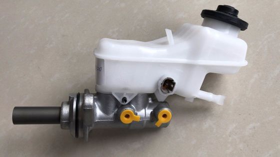 47201-12B20 47201-09680 47201-09331 FITS TOYOTA 47201-12B20 2ZRFE Bremsmastersilinder-Unterbaugruppe 47201-12B20 Fit FITS TOYOTA Corolla