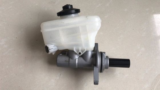 1PCS OEM 47201-0N020 472010N020 Bremsmastersilinder kompatibel mit GRX132 Bremsmastersilinder-Unterbaugruppe # 47201-02020 FITS TOYOTA FITS TOYOTA 47201-02020 Bremsmastersilinder-Unterbaugruppe
