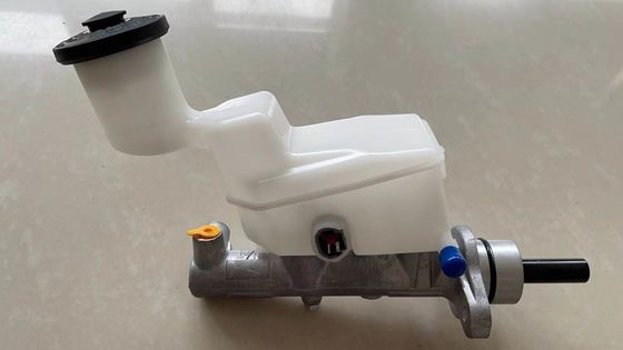 47201-33430 ZYLINDER SUB-ASSY BREMME MASTERAONE OEM FITS TOYOTA 4720133430 47201-33430 Bremsmeisterzylinder passt zu TOYOTA Camry ACV30 2AZFE 2002- KDH Autoteile