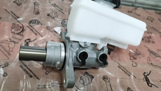 Dies ist der Fall, wenn die Bremssynthese der Bremssynthese in einem anderen Fahrzeug als dem Fahrzeug des Herstellers nicht übersteigt, wenn die Bremssynthese in einem anderen Fahrzeug als dem Fahrzeug des Herstellers nicht übersteigt.
